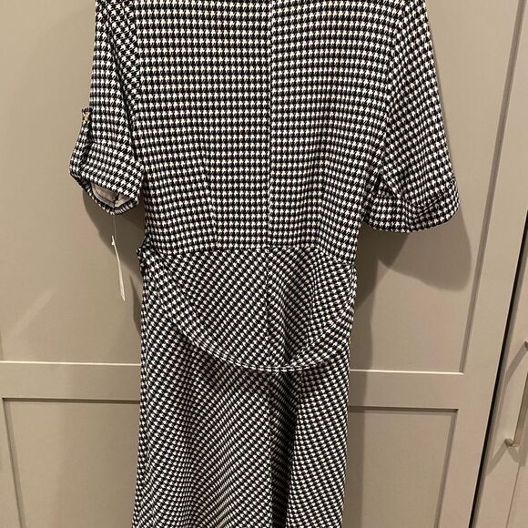 NWT Dress! Houndstooth print. - Picture 13 of 13